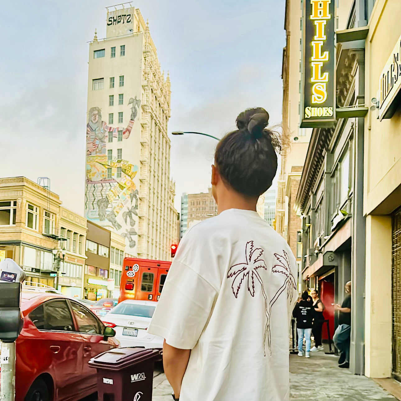 NAVY BLUE & BURGUNDY EMBROIDERED CREAM ON A MISSION PALM TREE TEE